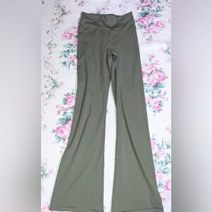 American Eagle Flare Leggings